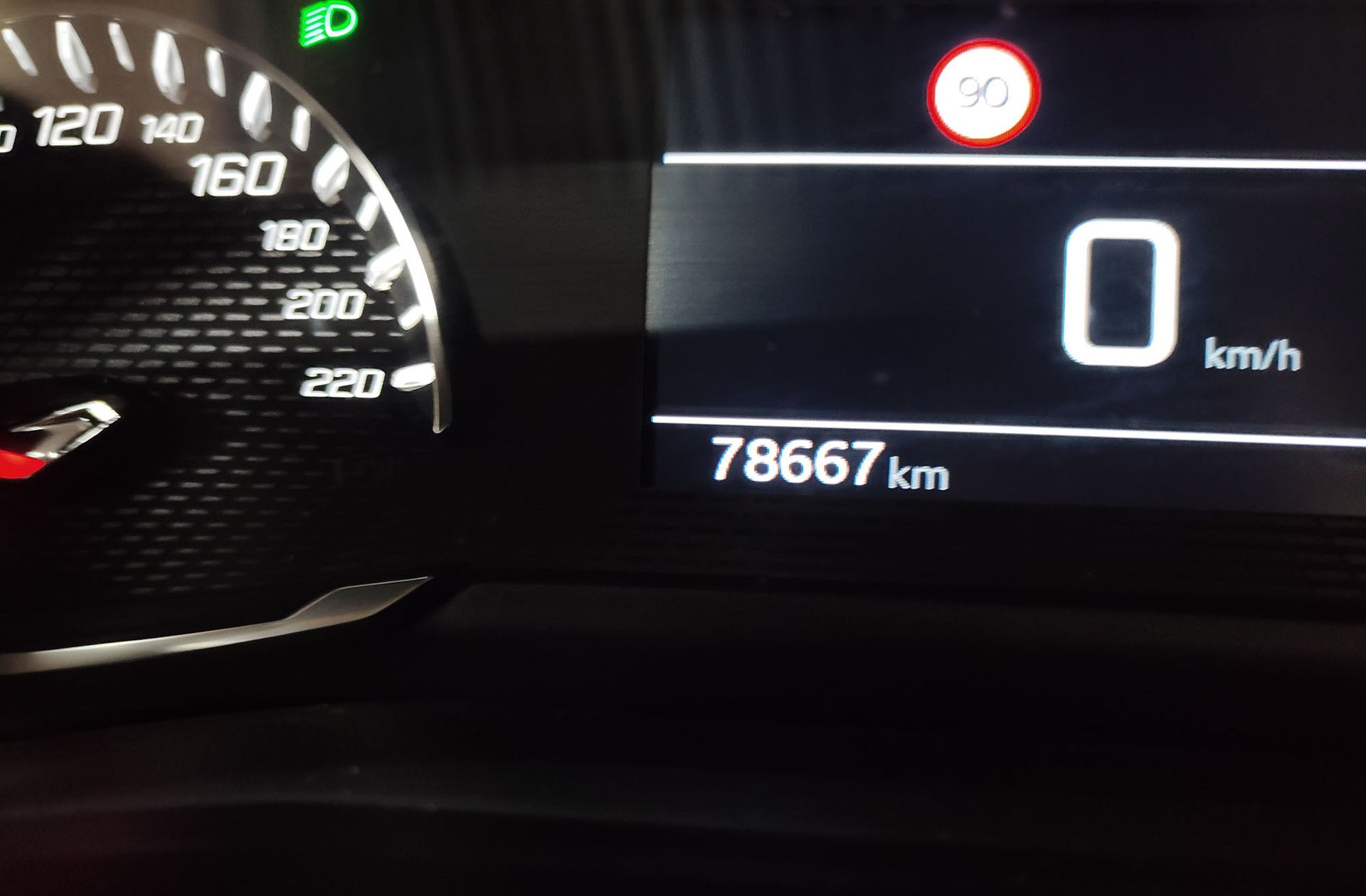 Peugeot 2008 PureTech 100 Active - foto 9