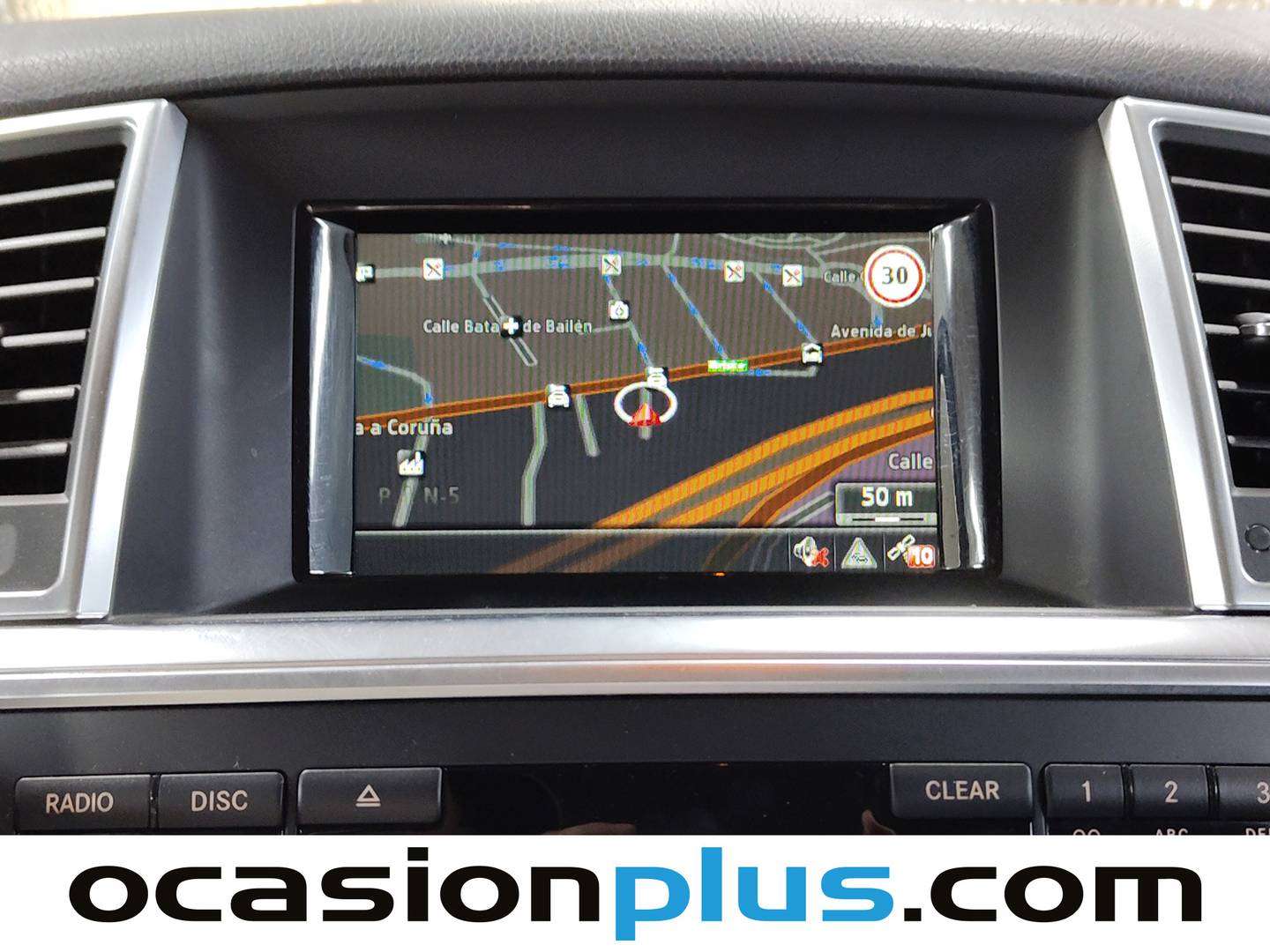 Equipamiento del Mercedes Clase M Mercedes Clase M ML 250 BlueTEC 4Matic (204 CV)