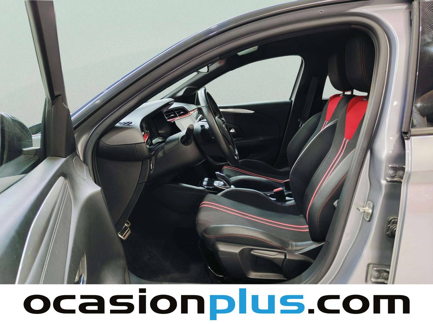Foto asientos delanteros Opel Corsa Opel Corsa 1.2 Turbo XHL GS-Line + Auto (130 CV)