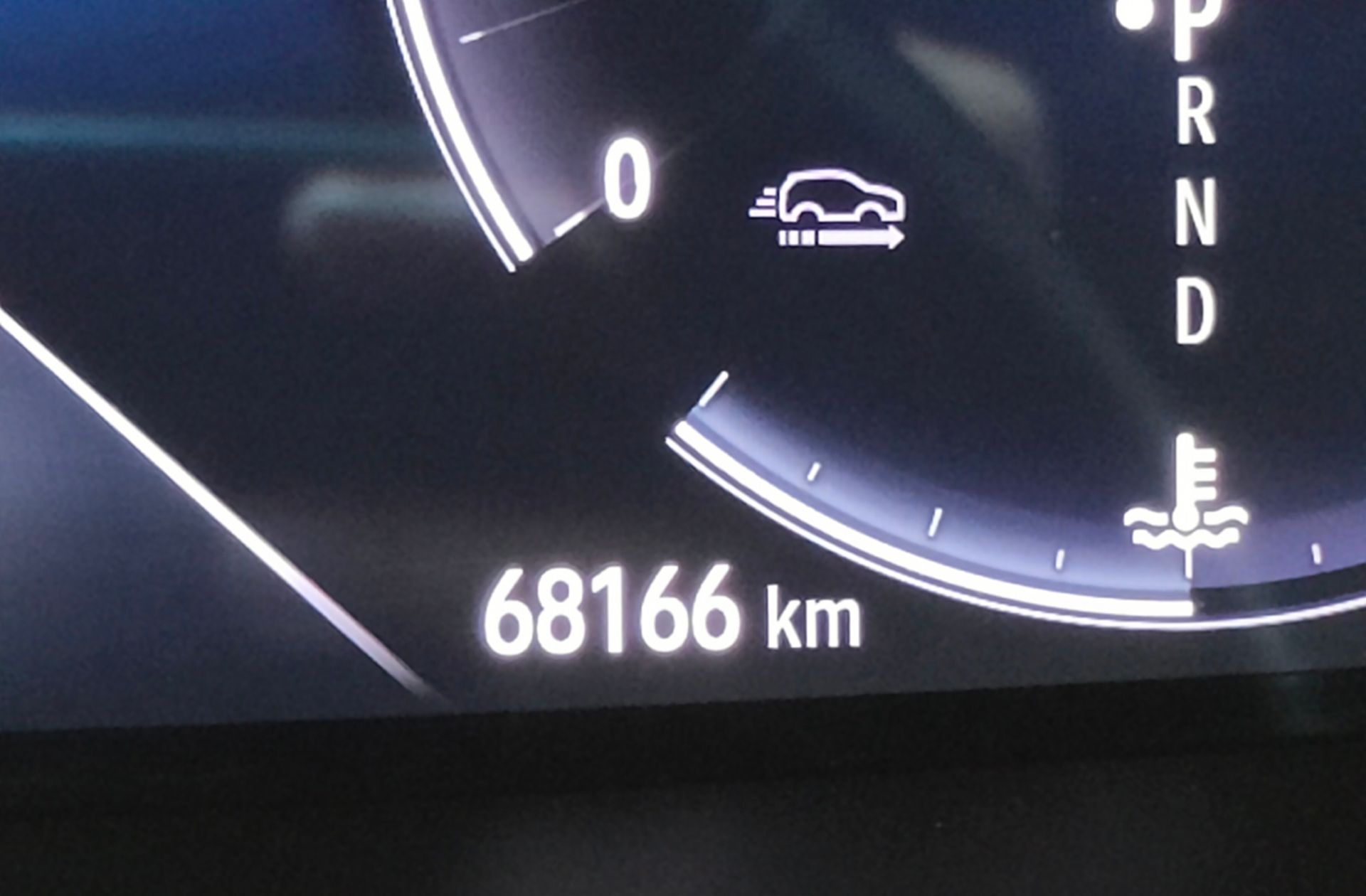 Renault Arkana Zen TCe 140 Mild Hybrid EDC - foto 10
