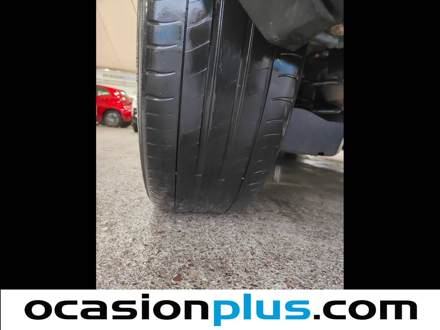 Foto Peugeot 3008 Peugeot 3008 PureTech 130 S&S GT EAT8 (130 CV)