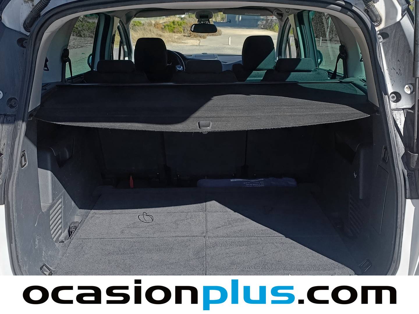 Foto Peugeot 5008 Peugeot 5008 Allure 1.2 PureTech S&S (130 CV) 7 Plazas siete plazas