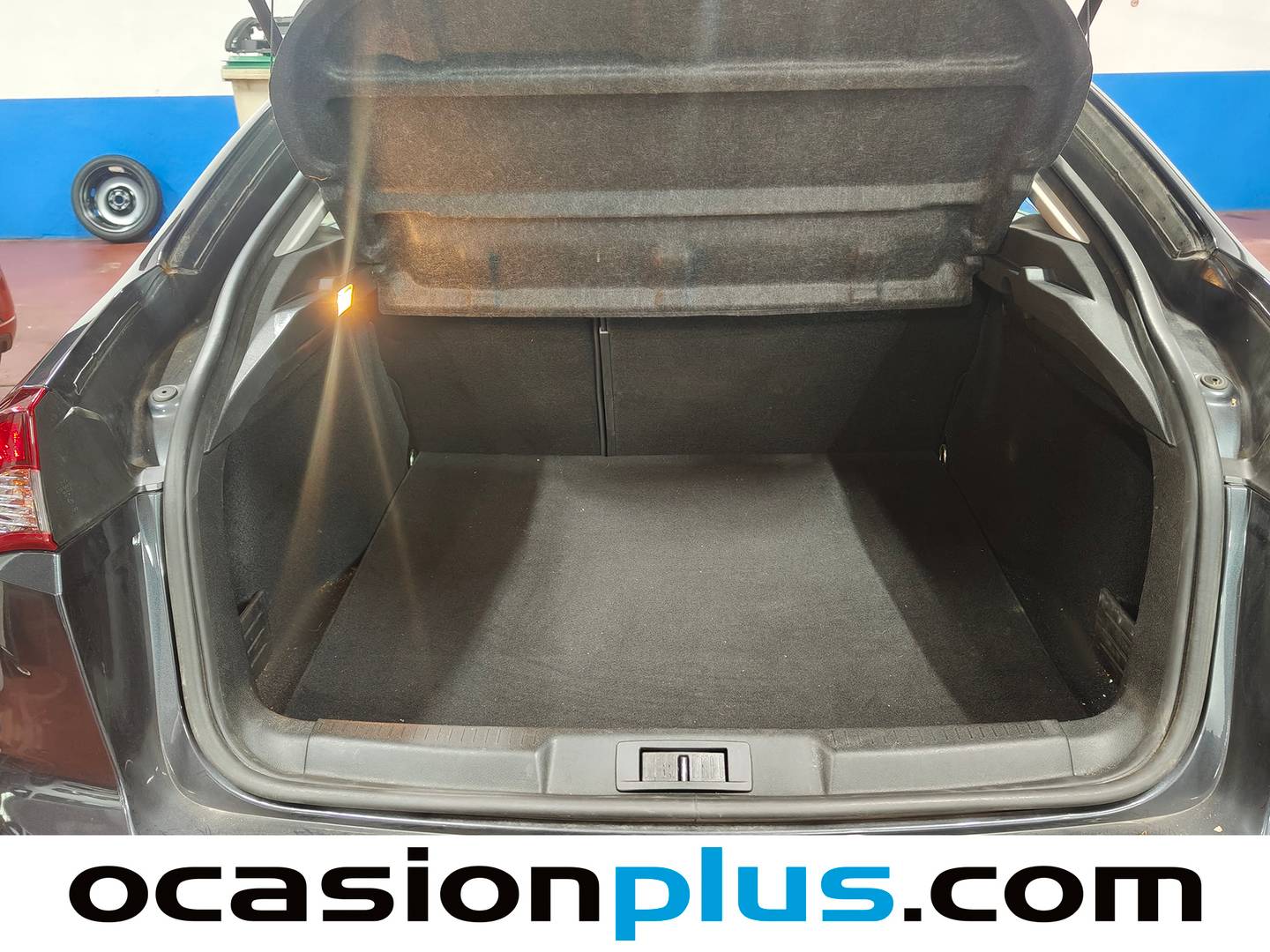 Fotos maletero Renault Laguna Renault Laguna 2.0 16v Expression (140 CV)