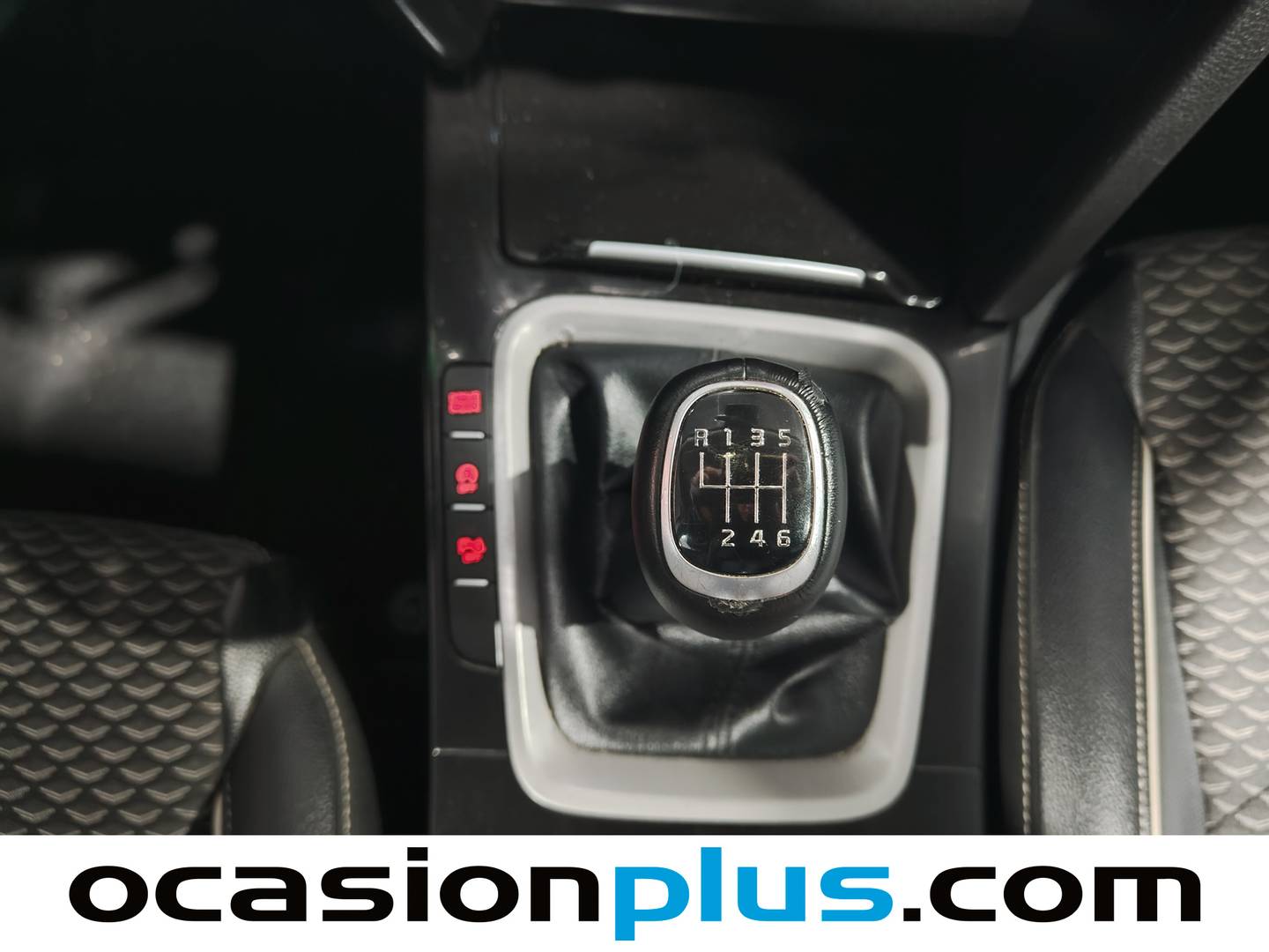 Foto KIA XCeed Kia XCeed 1.5 MHEV iMT Tech (160 CV)