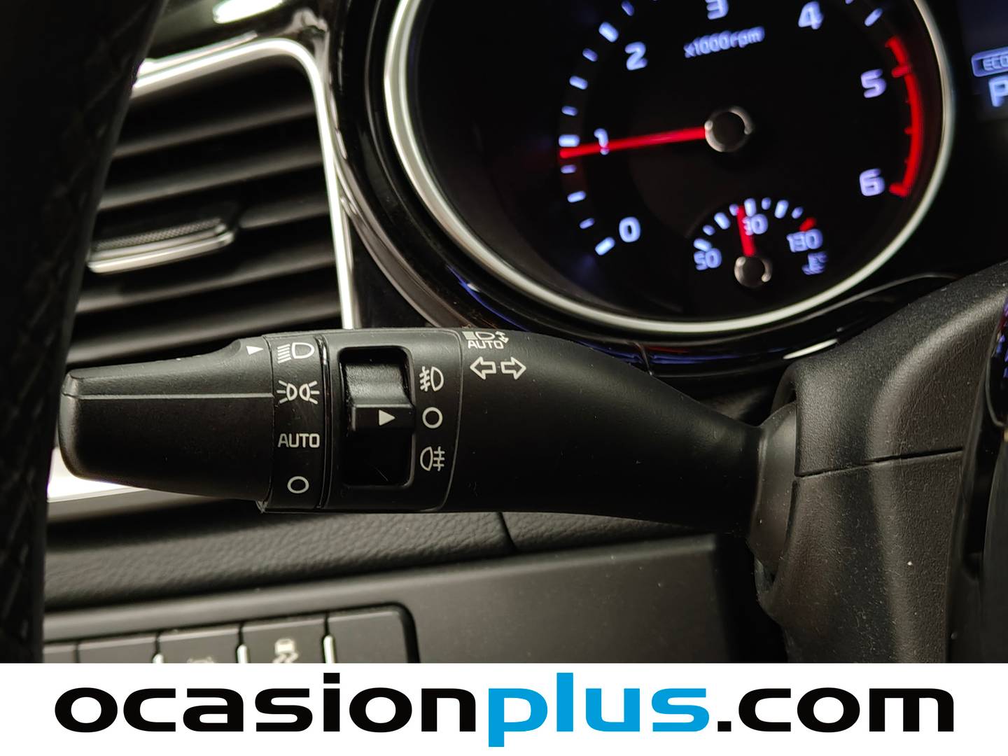 KIA Ceed KIA Ceed 1.6 MHEV Tech DCT (136 CV) seminuevo