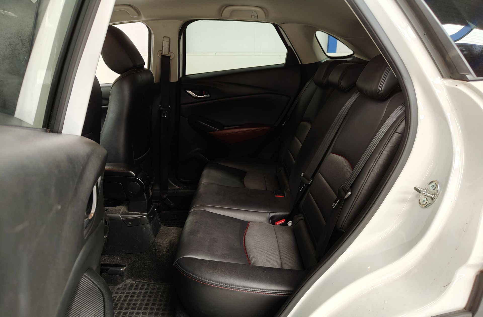 Mazda CX-3 1.5 DE Skyactiv Luxury 2WD - foto 13