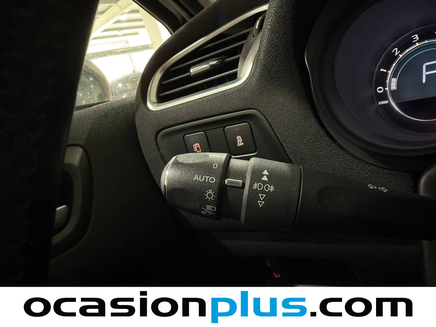 Extras del Citroën C4 Citroën C4 BlueHDi 120 Feel Edition (120 CV)