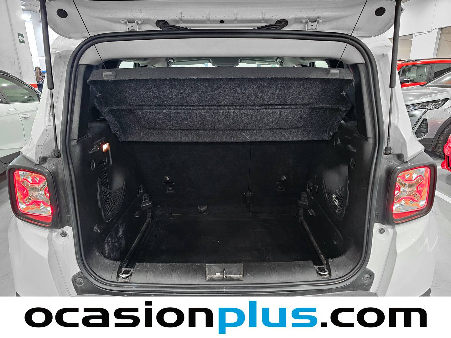 Fotos maletero Jeep Renegade Jeep Renegade 1.0G Sport 4x2 (120 CV)