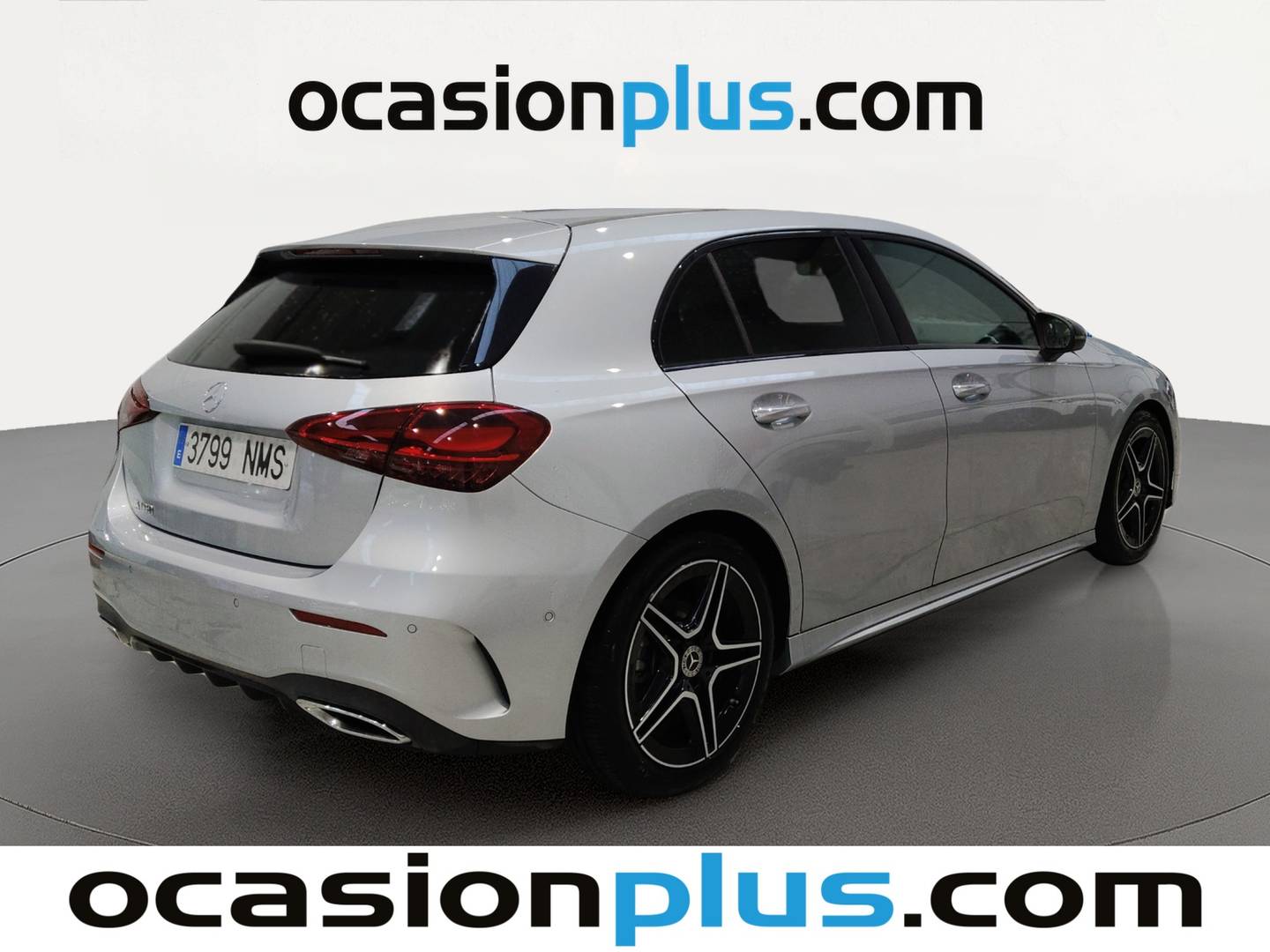 Foto trasera Mercedes Clase A Mercedes Clase A 180 (136 CV) Pack AMG derecha