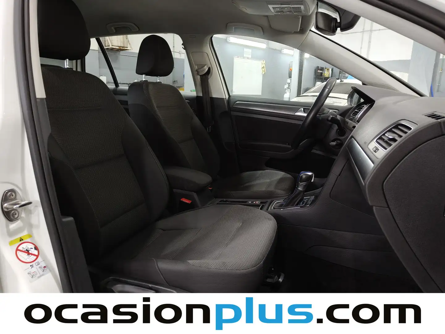 Foto Volkswagen Golf Volkswagen e-Golf ePower (136 CV)