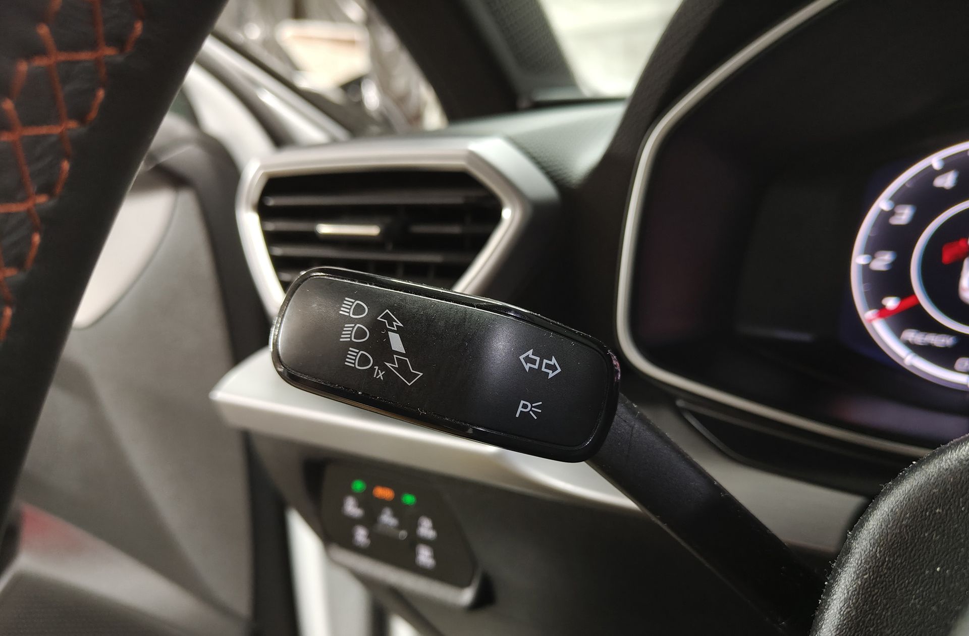 SEAT León 1.5 TSI FR XL - foto 28