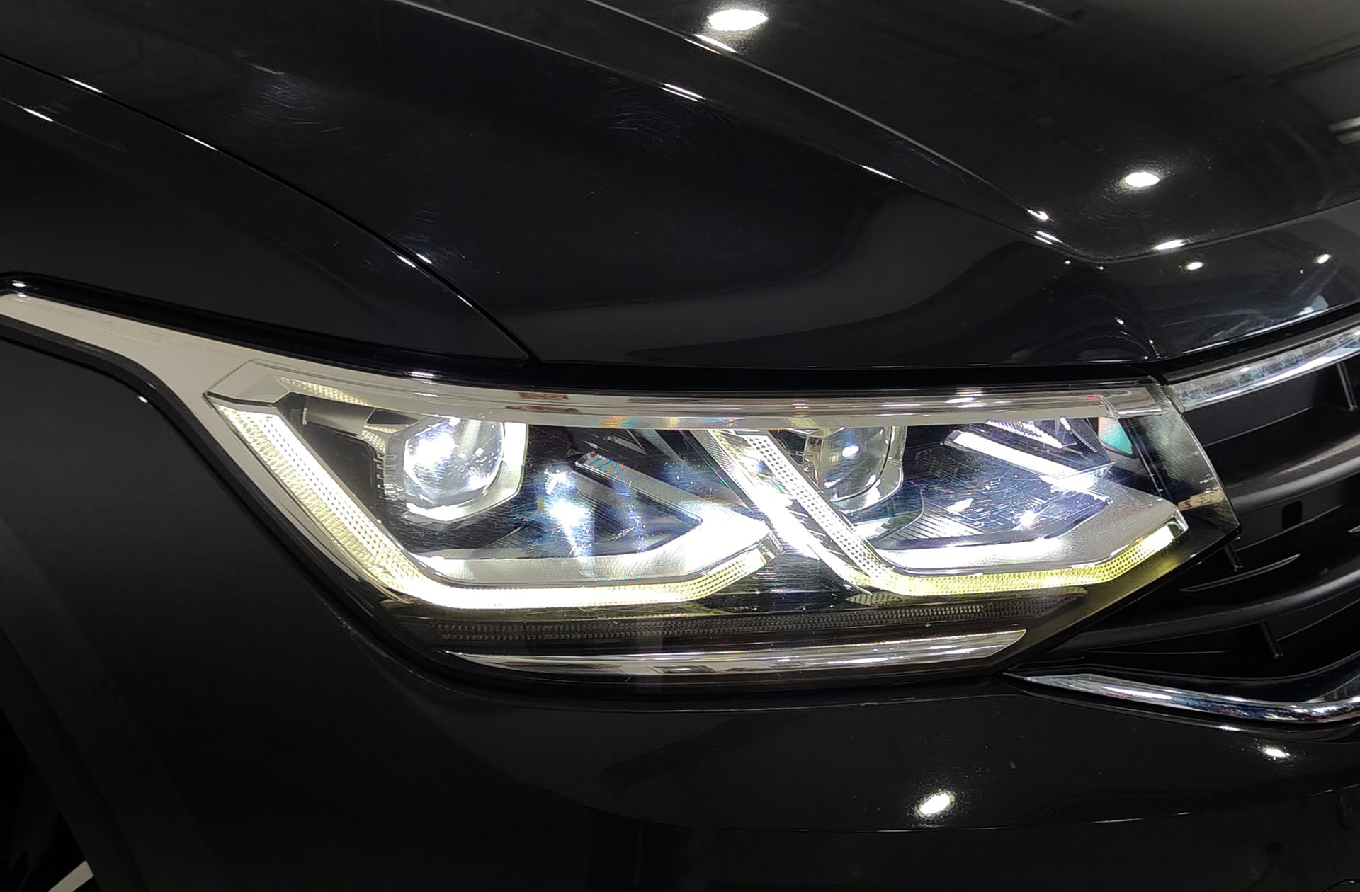 Volkswagen Tiguan Life 2.0 TDI - foto 17