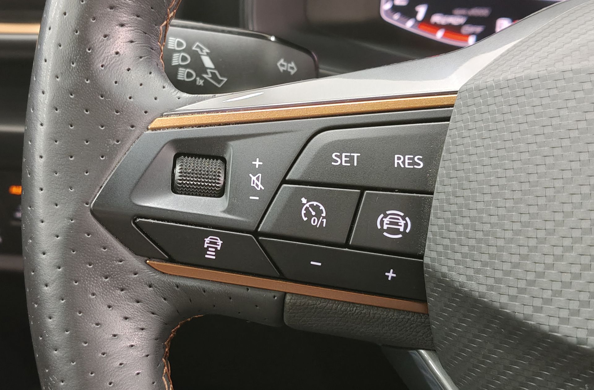 Cupra Formentor 1.5 TSI - foto 27
