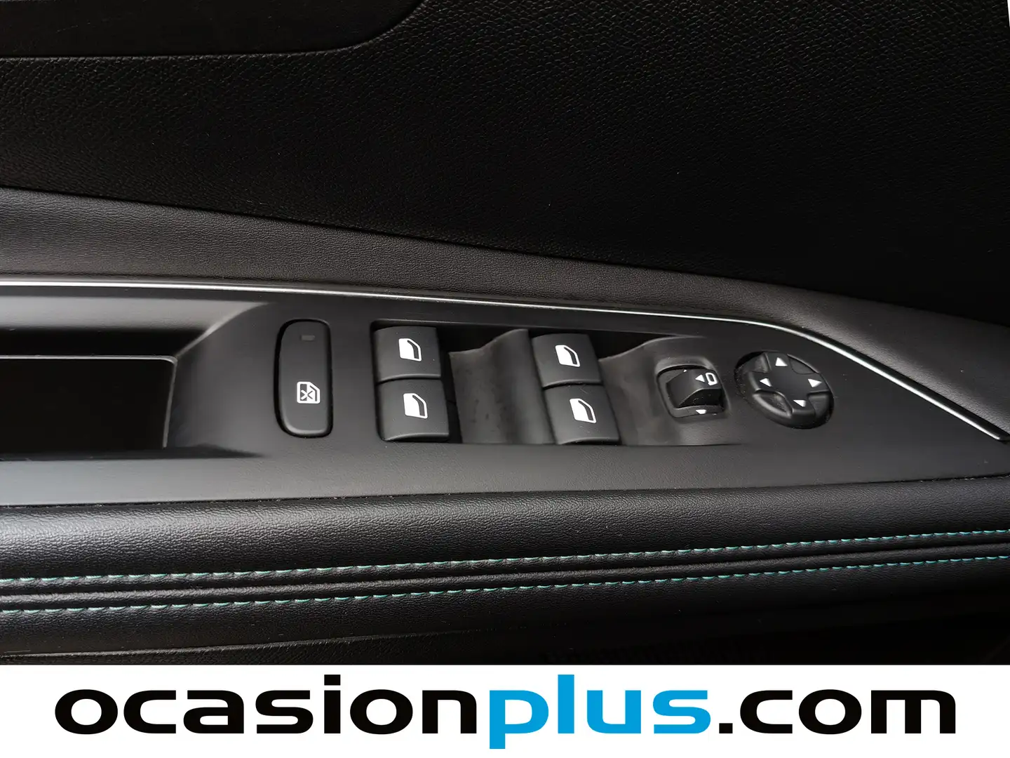 Foto Peugeot 3008 Peugeot 3008 PureTech 130 S&S Allure Pack (130 CV)