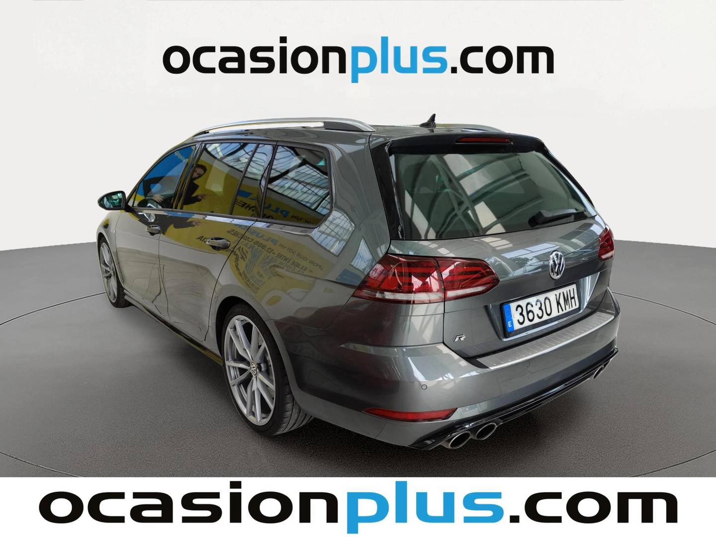 Foto trasera Volkswagen Golf Volkswagen Golf Variant R 2.0 TSI 4Motion (310 CV) DSG izquierda