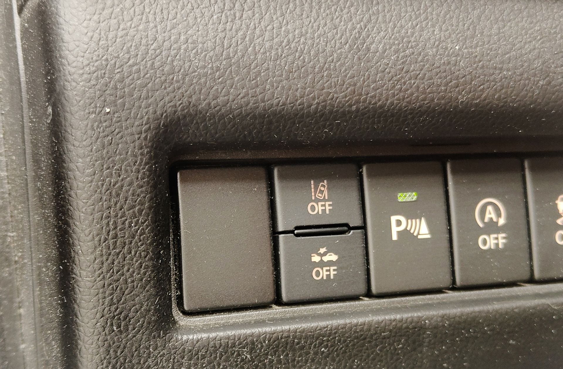 Suzuki Swift 1.2 GLE Mild Hybrid - foto 10