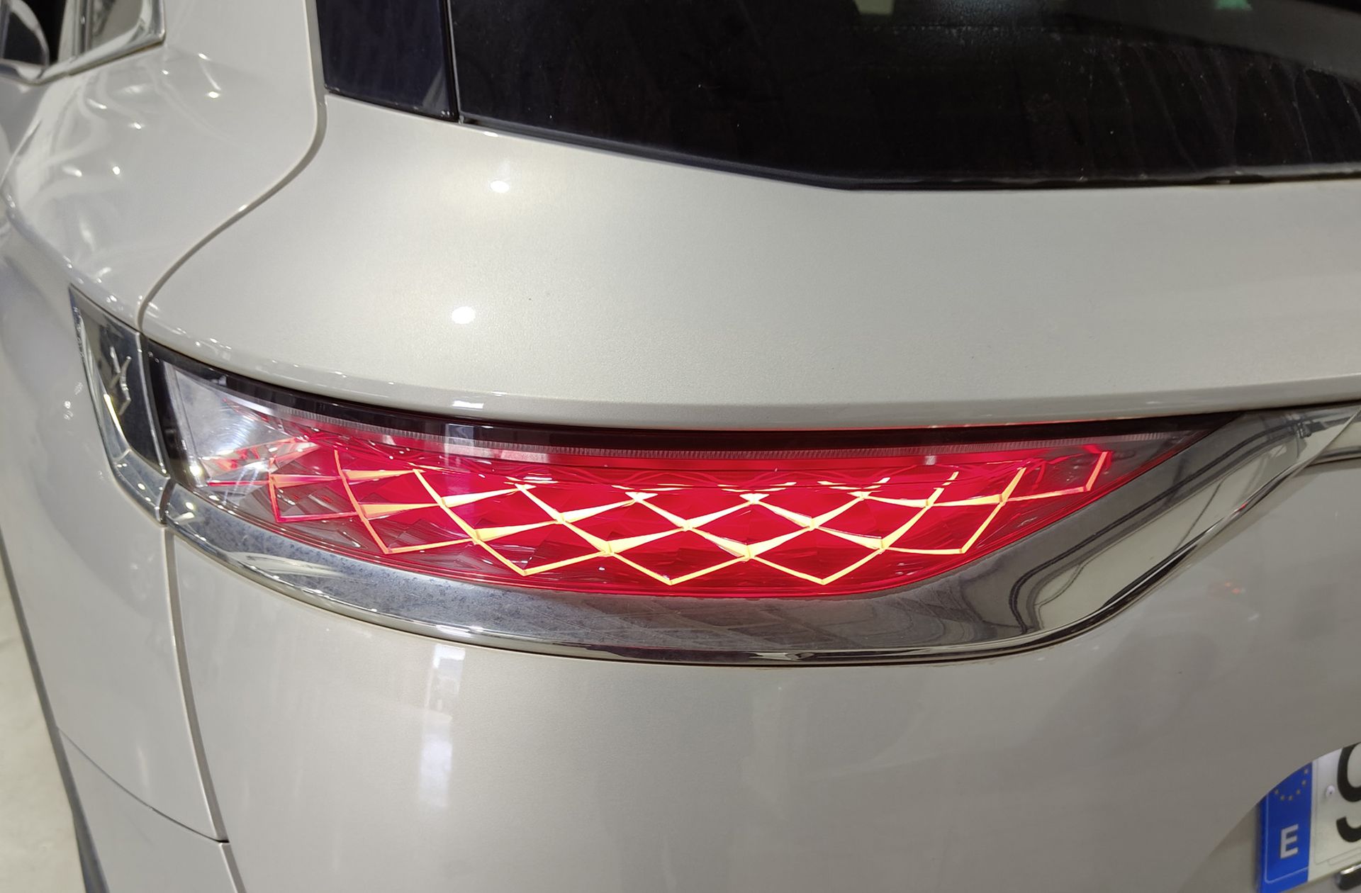 DS DS 7 Crossback PureTech 180 Bastille+ - foto 16