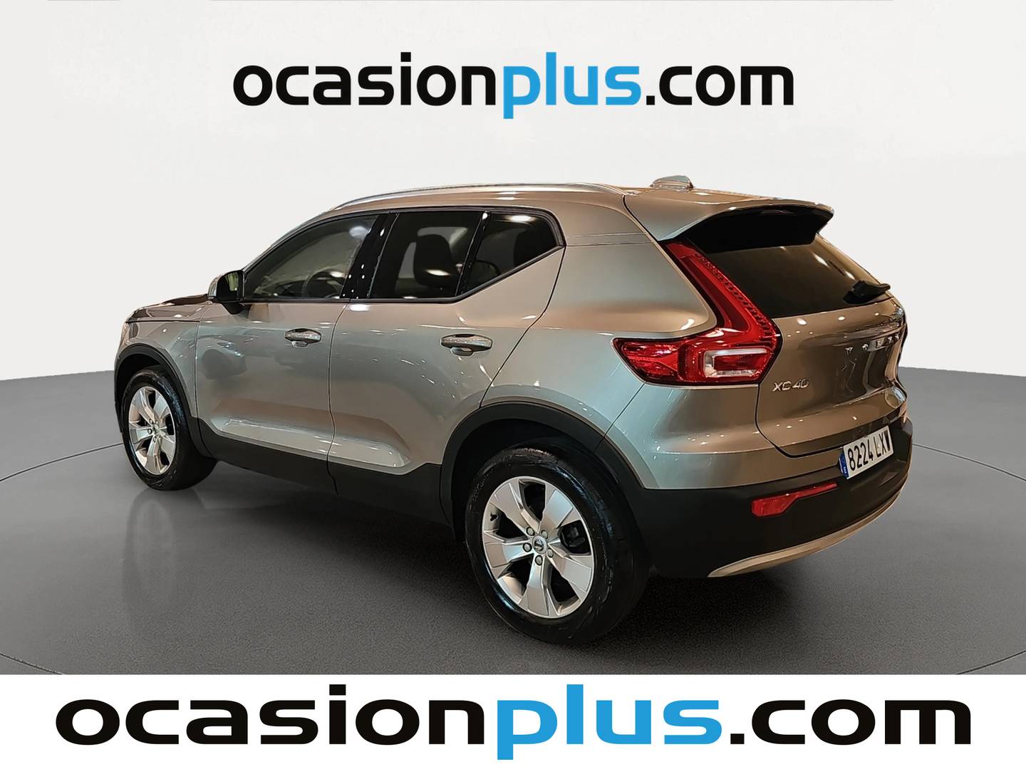 Foto trasera Volvo XC40 Volvo XC40 T2 Core Auto (129 CV) derecha