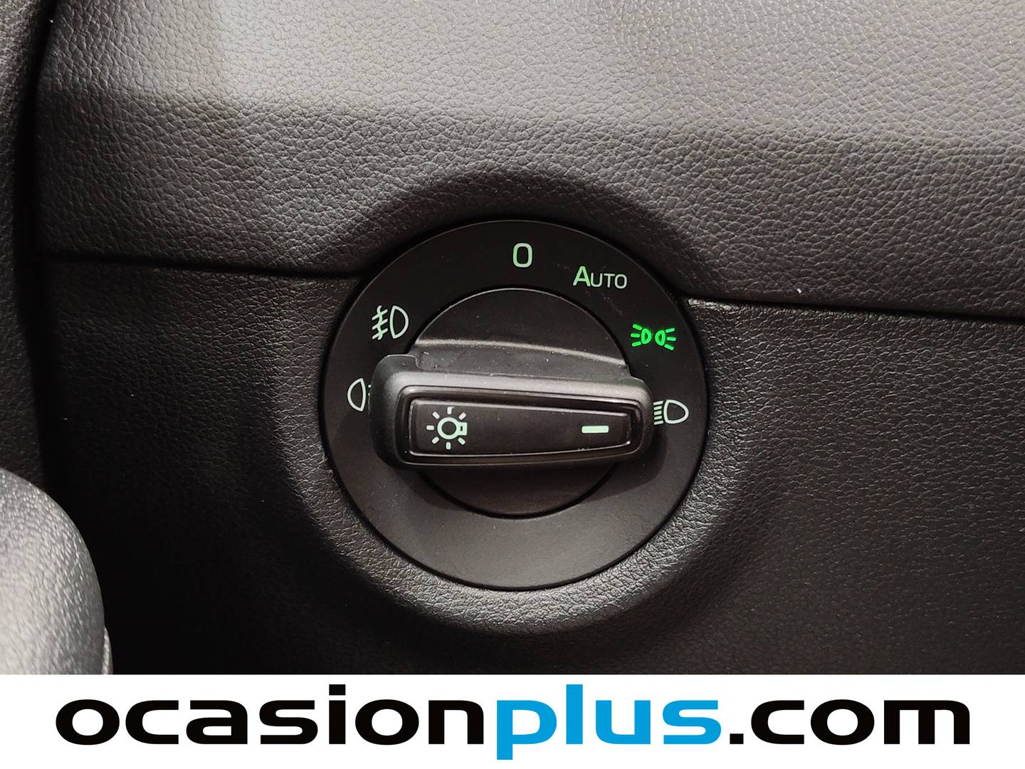 Skoda Octavia Skoda Octavia Combi 2.0 TDI CR Style DSG (150 CV) seminuevo
