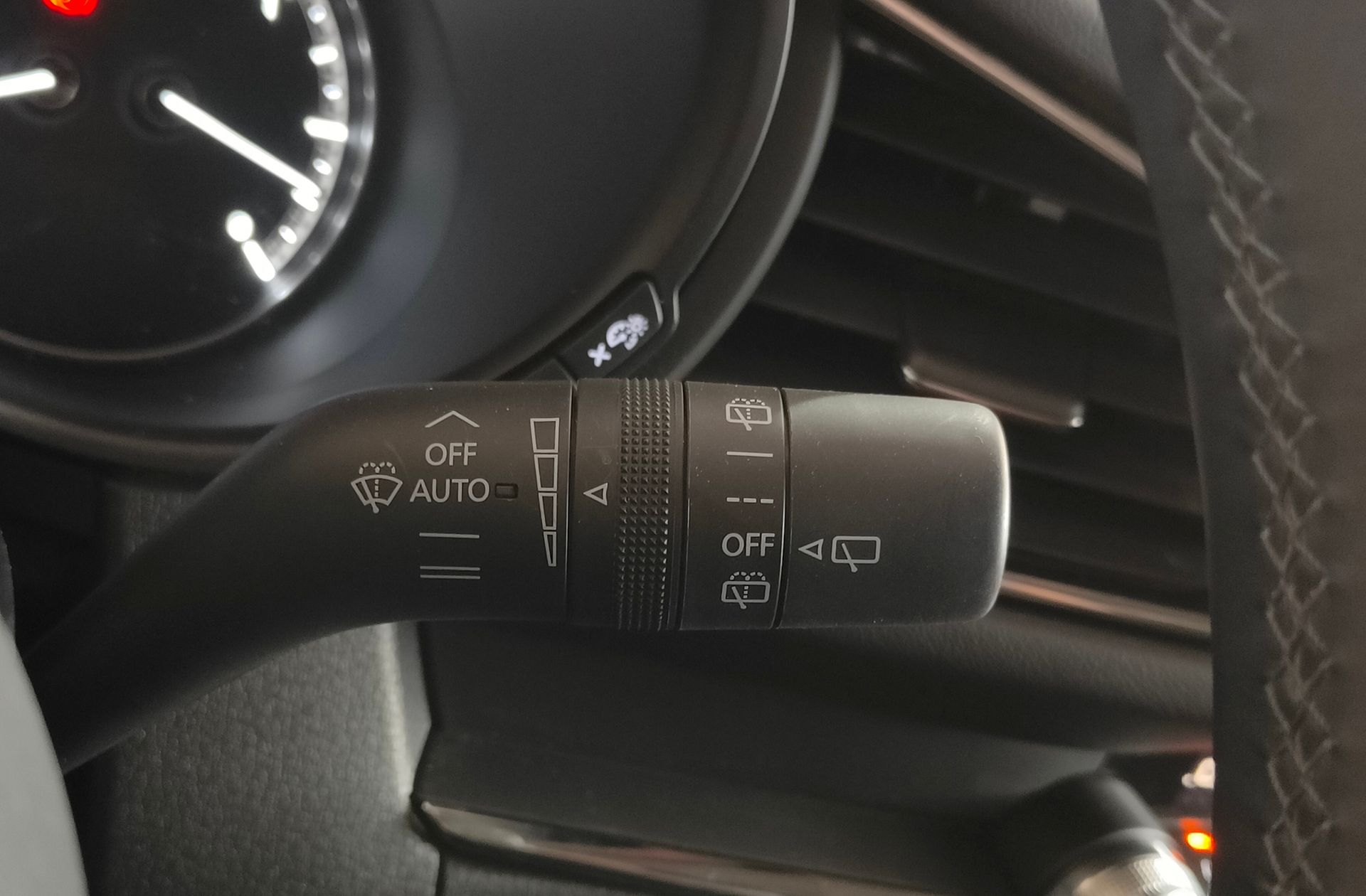Mazda CX-30 e-Sky G MHEV Exclusive-Line Plus - foto 27