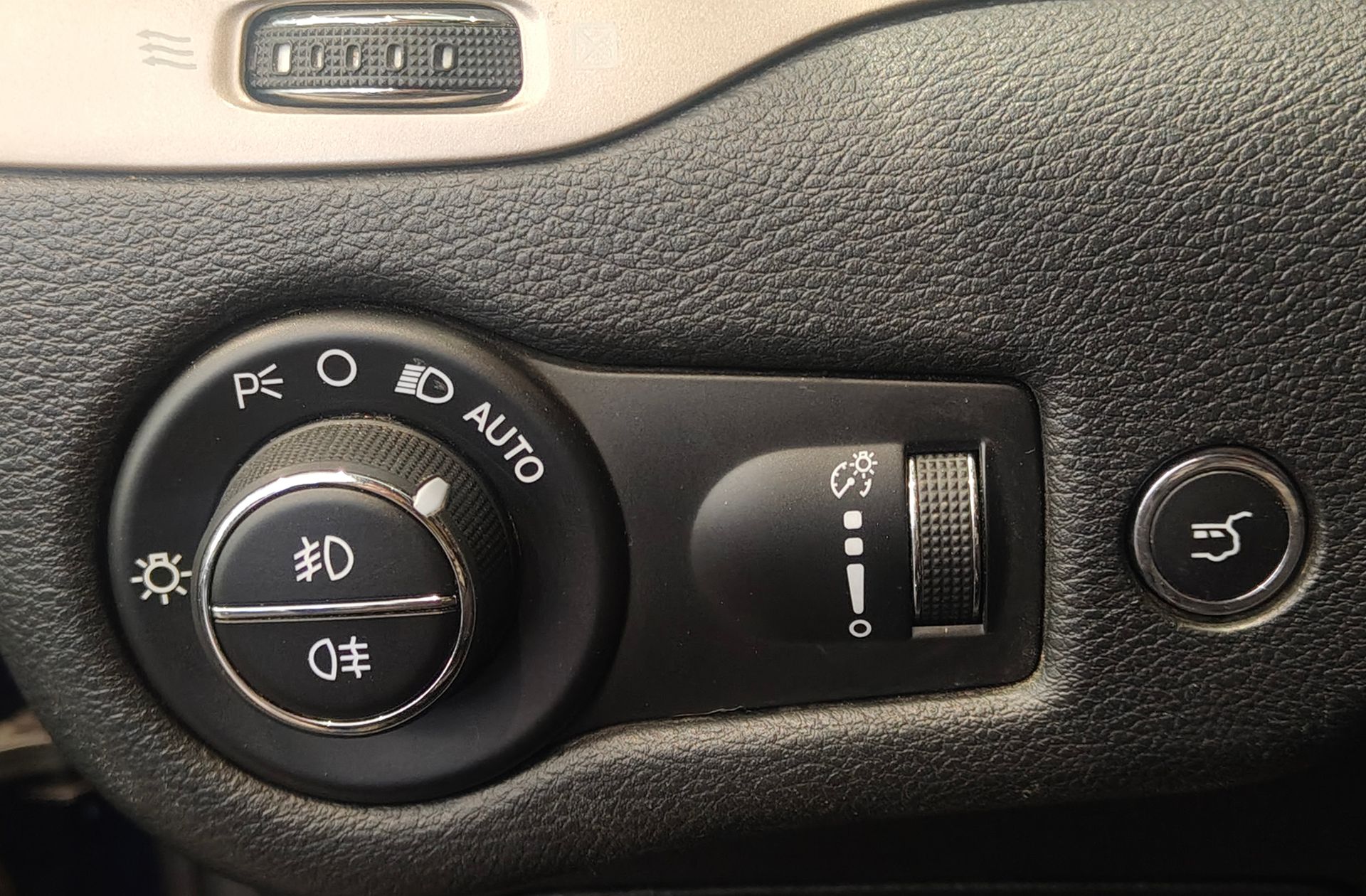 Jeep Cherokee 2.2 CRD Limited 4x4 Ac. D.II - foto 25