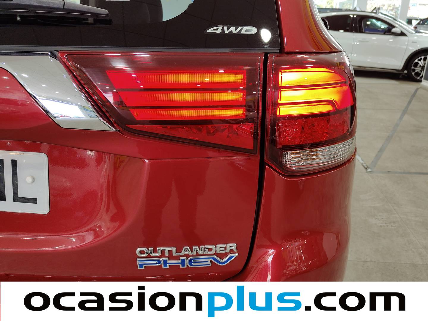 Mitsubishi Outlander Mitsubishi Outlander 2.0 PHEV Kaiteki 4WD Auto  (203 CV) híbrido enchufable