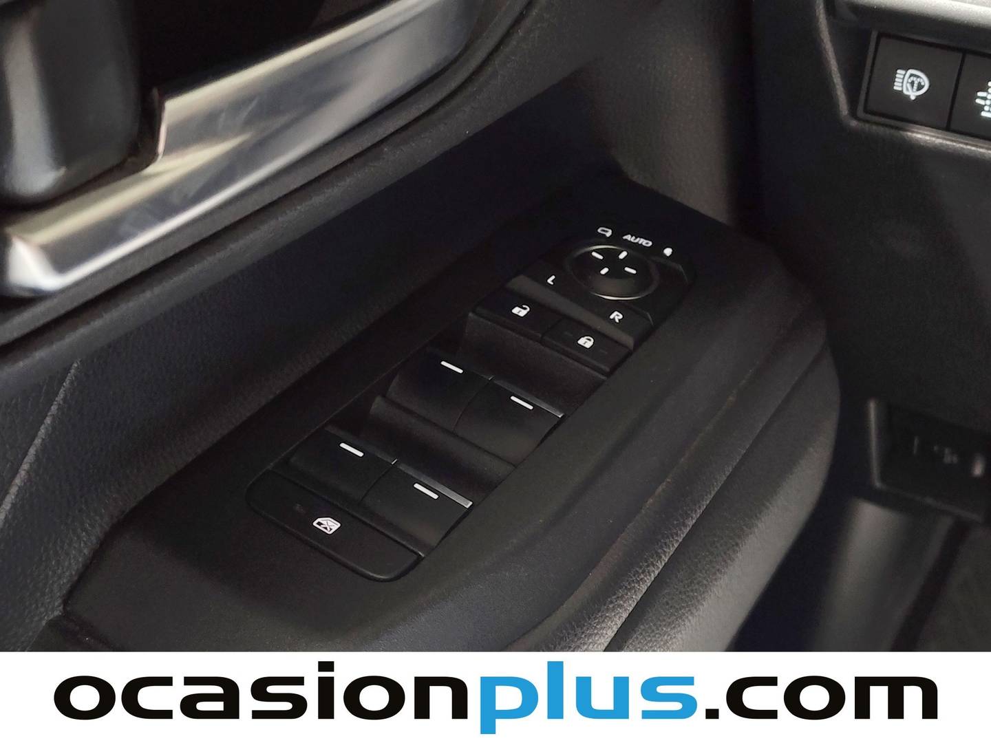 Foto Toyota Land Cruiser Toyota Land Cruiser 2.8 D-4D VXL Auto (204 CV)