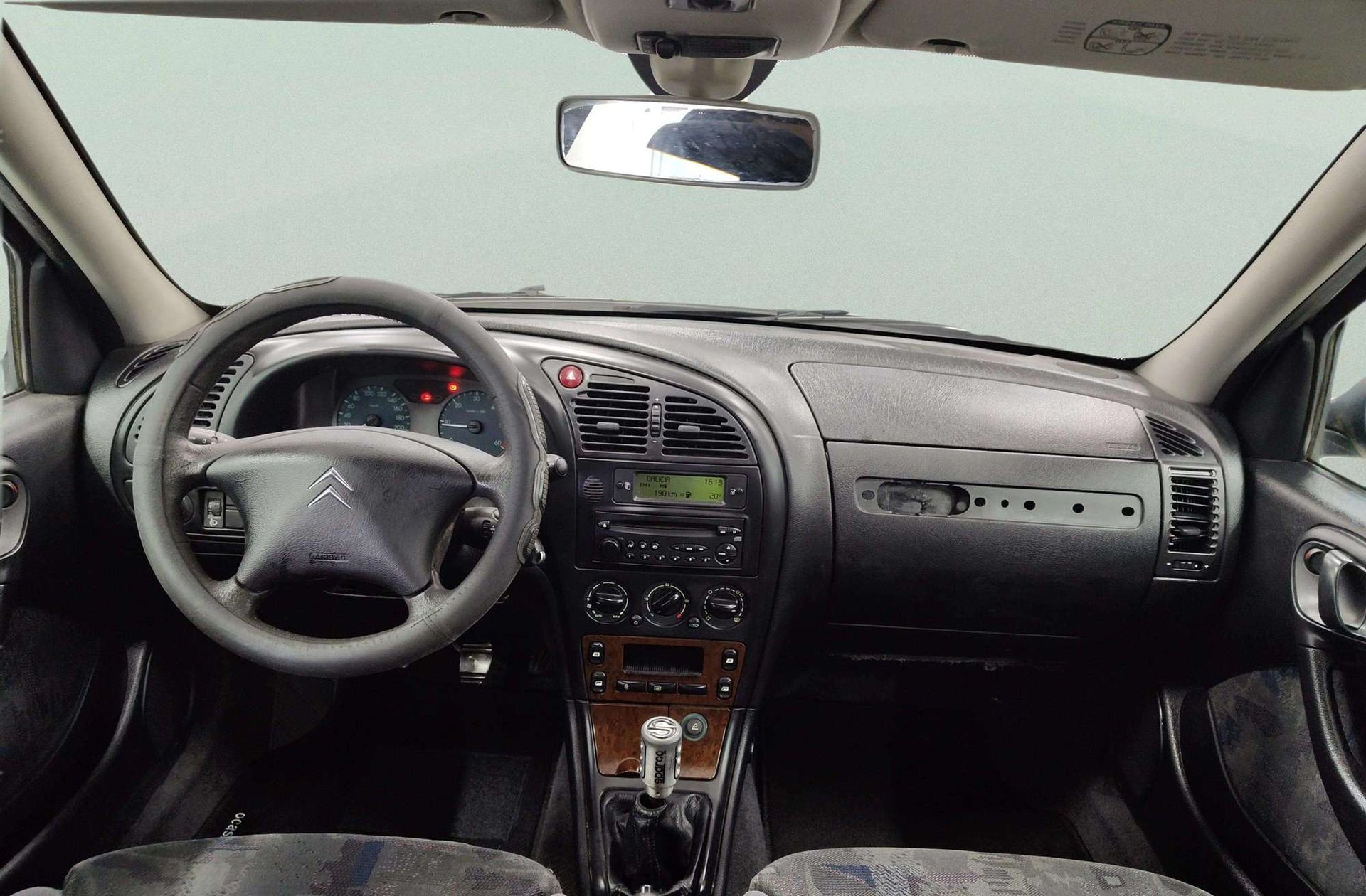 Citroën Xsara 2.0 HDi Exclusive - foto 7