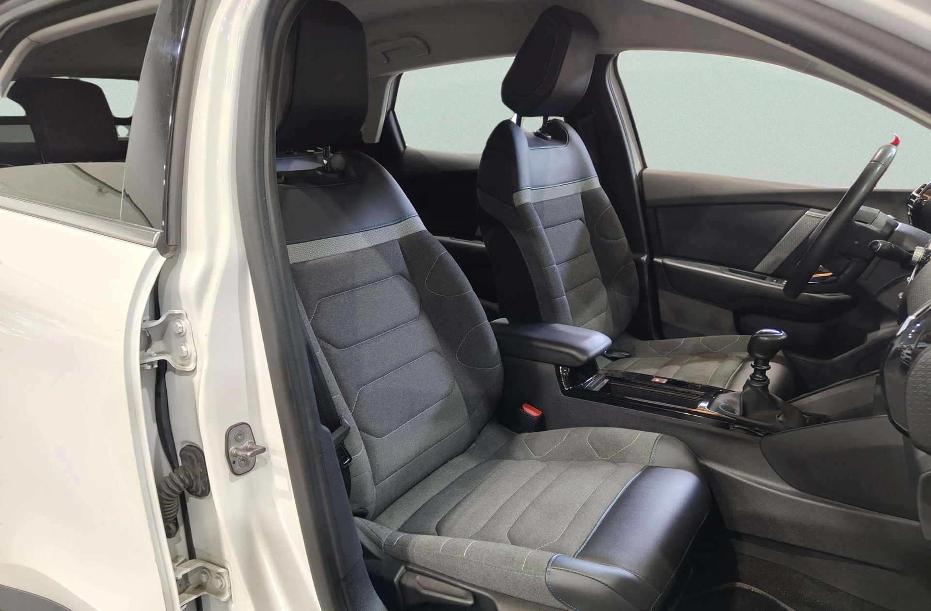 Citroën C4 PurreTech 130 Feel Pack - foto 19