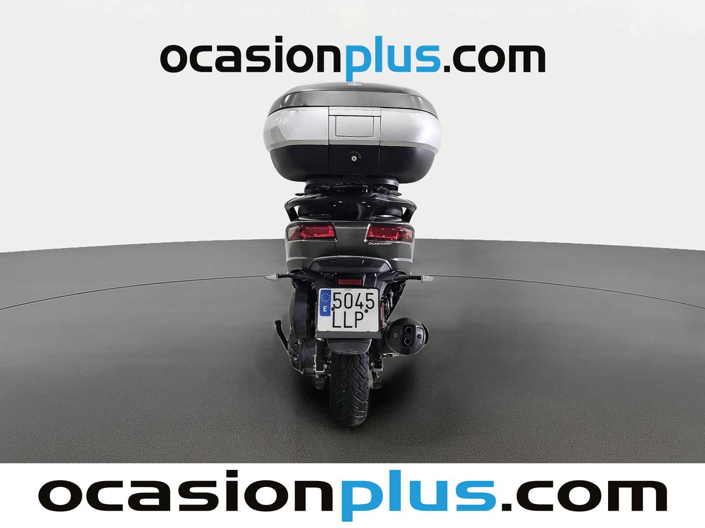 Foto trasera Piaggio MP3 LT 500 Business Piaggio MP3 LT 500 Business MP3 500 HPE (45 CV) izquierda