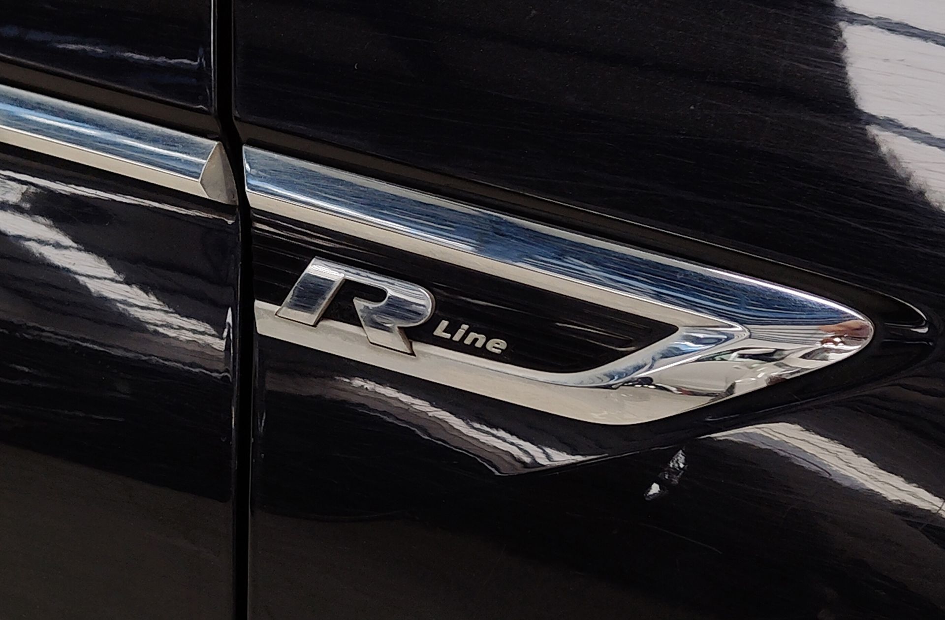 Volkswagen Tiguan Sport 2.0 TDI BMT 4Motion DSG Pack R-Line - foto 39