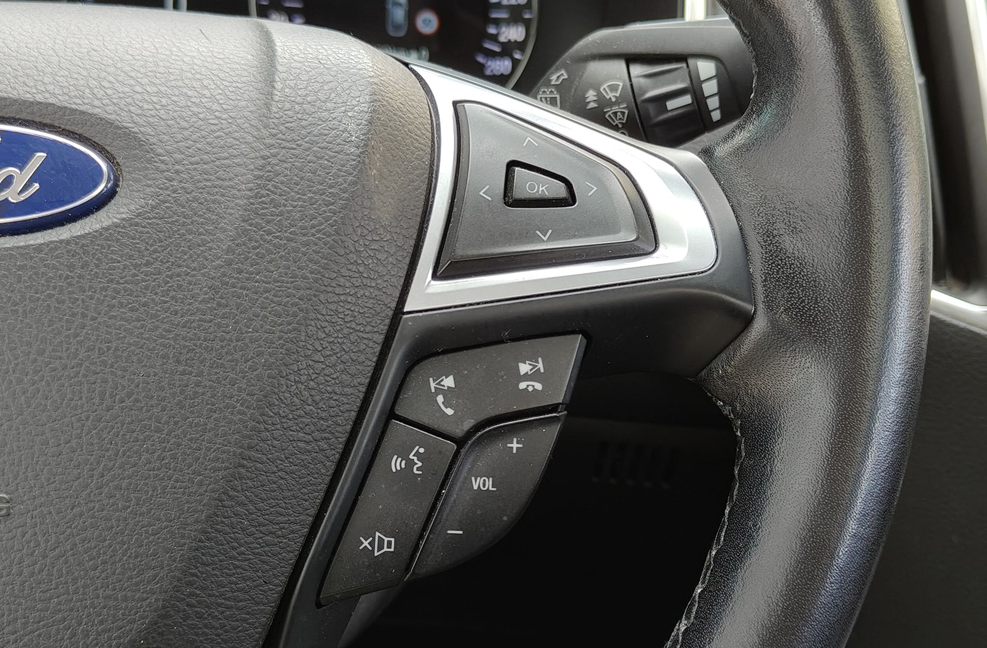 Ford S-Max 1.5 EcoBoost Titanium 7 plazas - foto 33