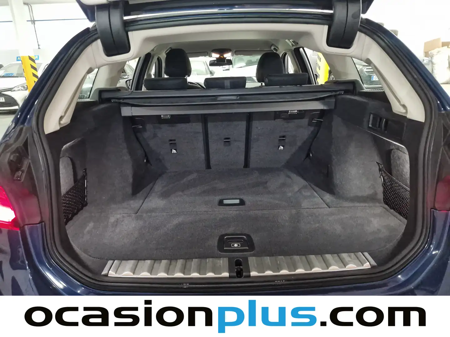 Foto BMW Serie 3 BMW Serie 3 318d Touring (150 CV)