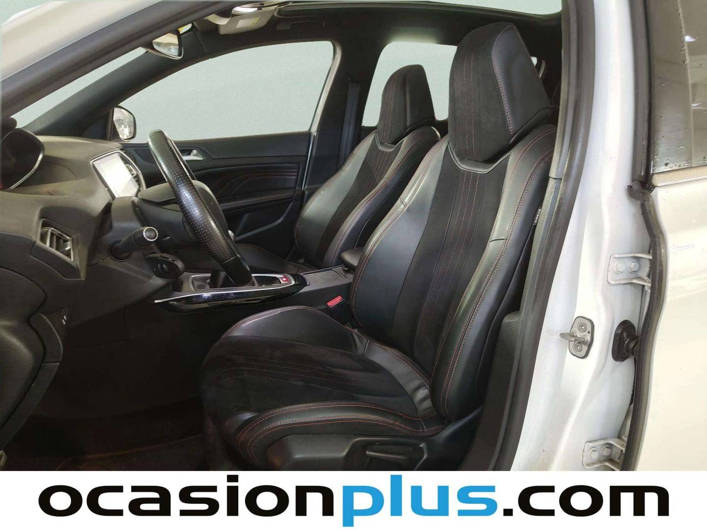 Foto asientos delanteros Peugeot 308 Peugeot 308 1.2 PureTech GT Line S&S (130 CV)