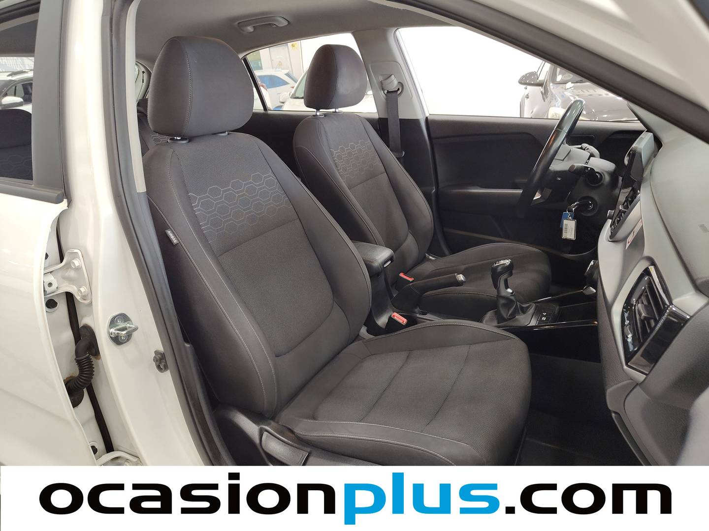 KIA Rio KIA Rio 1.0 T-GDi MHEV iMT Drive (100 CV) manual