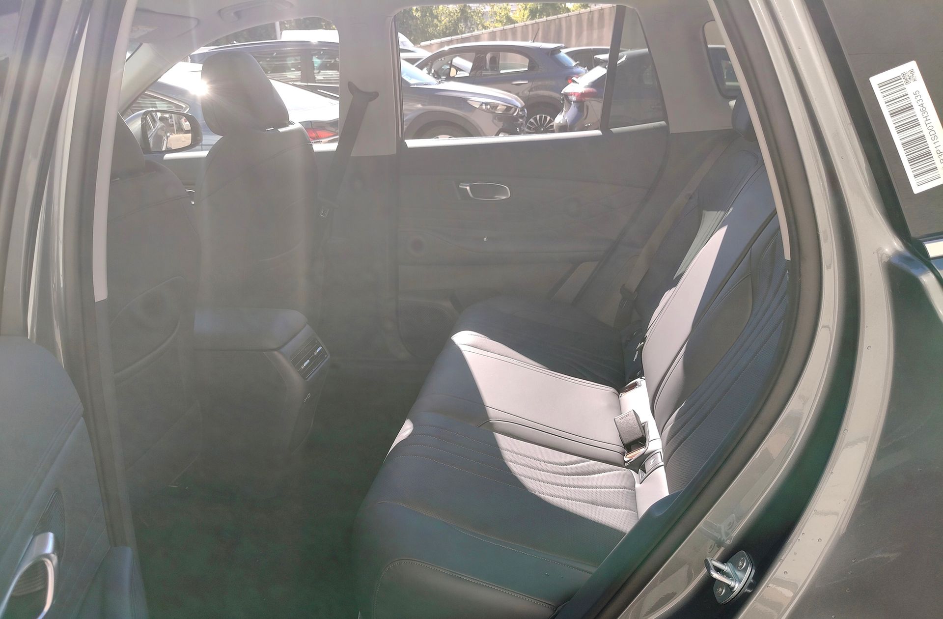 Geely Starray EM-i 1.5 PHEV Pro - foto 12