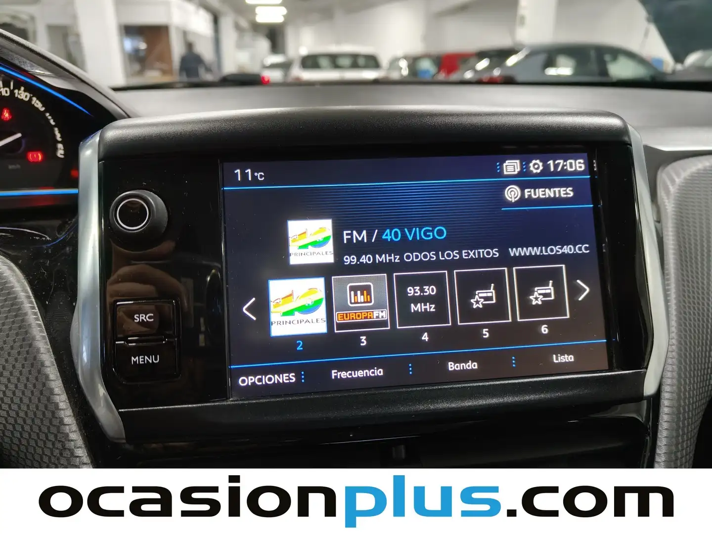 Foto Peugeot 2008 Peugeot 2008 BlueHDi 120 S&S Allure (120 CV)