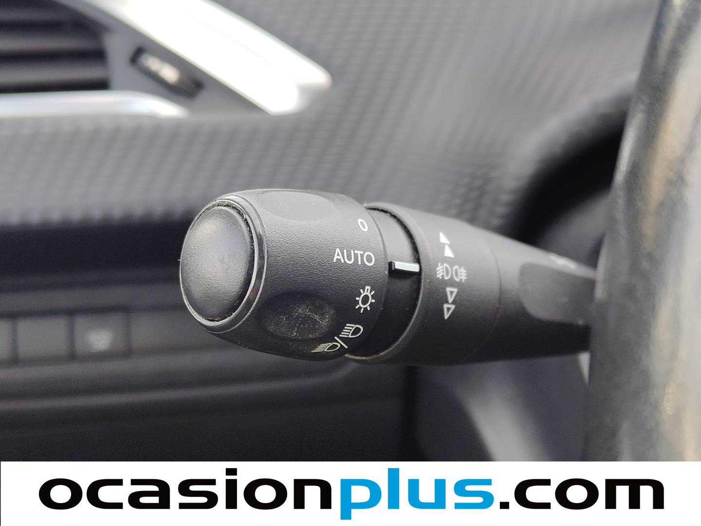 Extras del Peugeot 2008 Peugeot 2008 PureTech 110 S&S Allure EAT6  (110 CV)