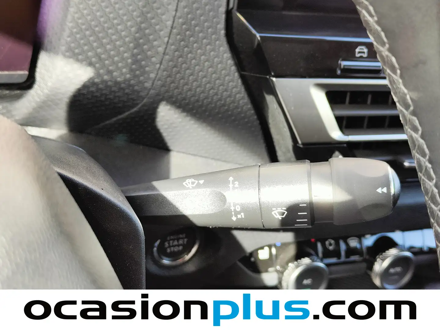 Foto Citroën ë-C4 Citroen ë-C4 eléctrico Shine (136 CV)