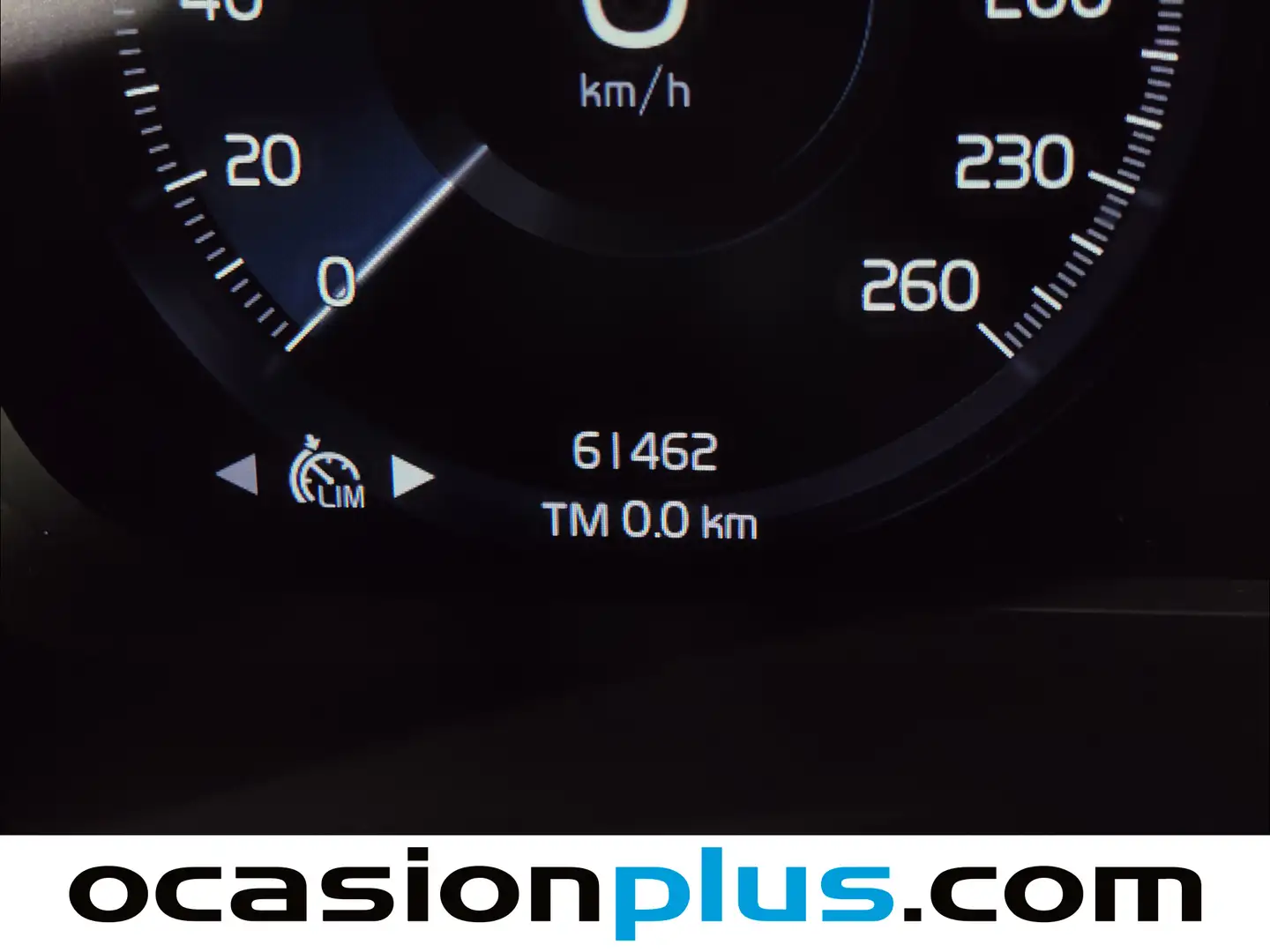 Foto Volvo XC40 Volvo XC40 T2 Momentum Core (129 CV)