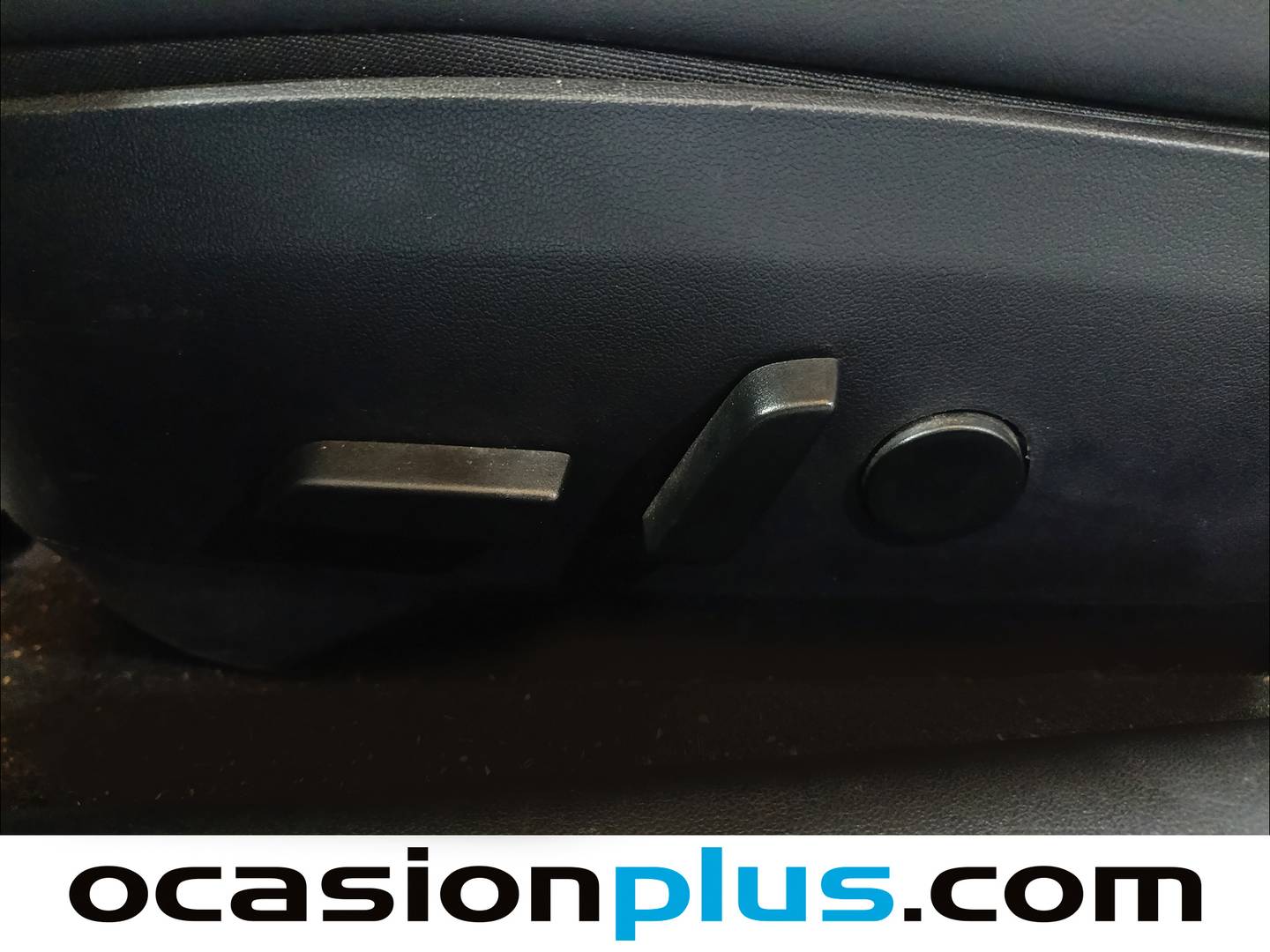 Acabados Tesla Model 3 Tesla Model 3 Estándar Plus RWD  (306 CV)