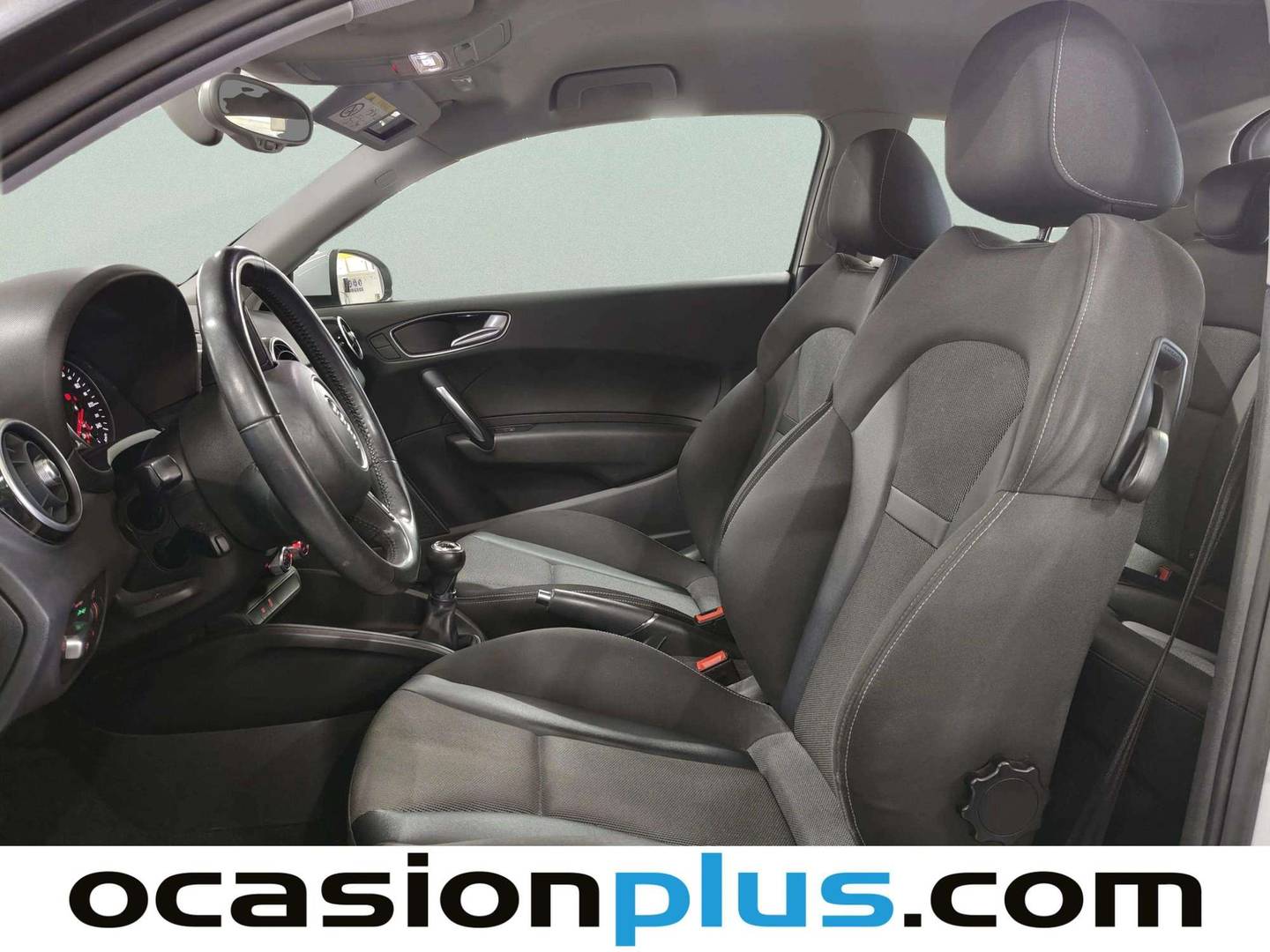 Foto asientos delanteros Audi A1 Audi A1 Adrenalin2 1.4 TDI ultra (90 CV)