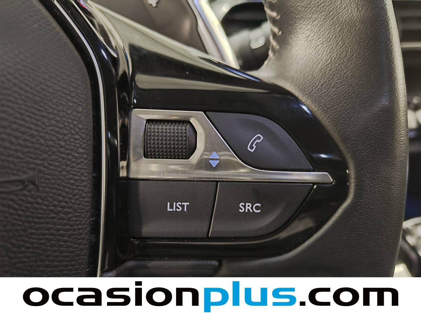 Foto Peugeot 3008 Peugeot 3008 PureTech 130 S&S Allure EAT8 (130 CV)