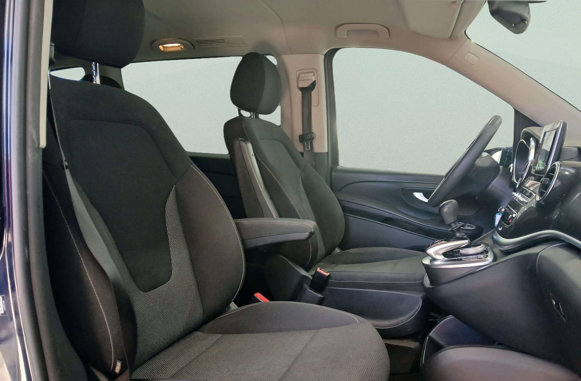 Mercedes-Benz Clase V 200 d Compacto 8 plazas - foto 15
