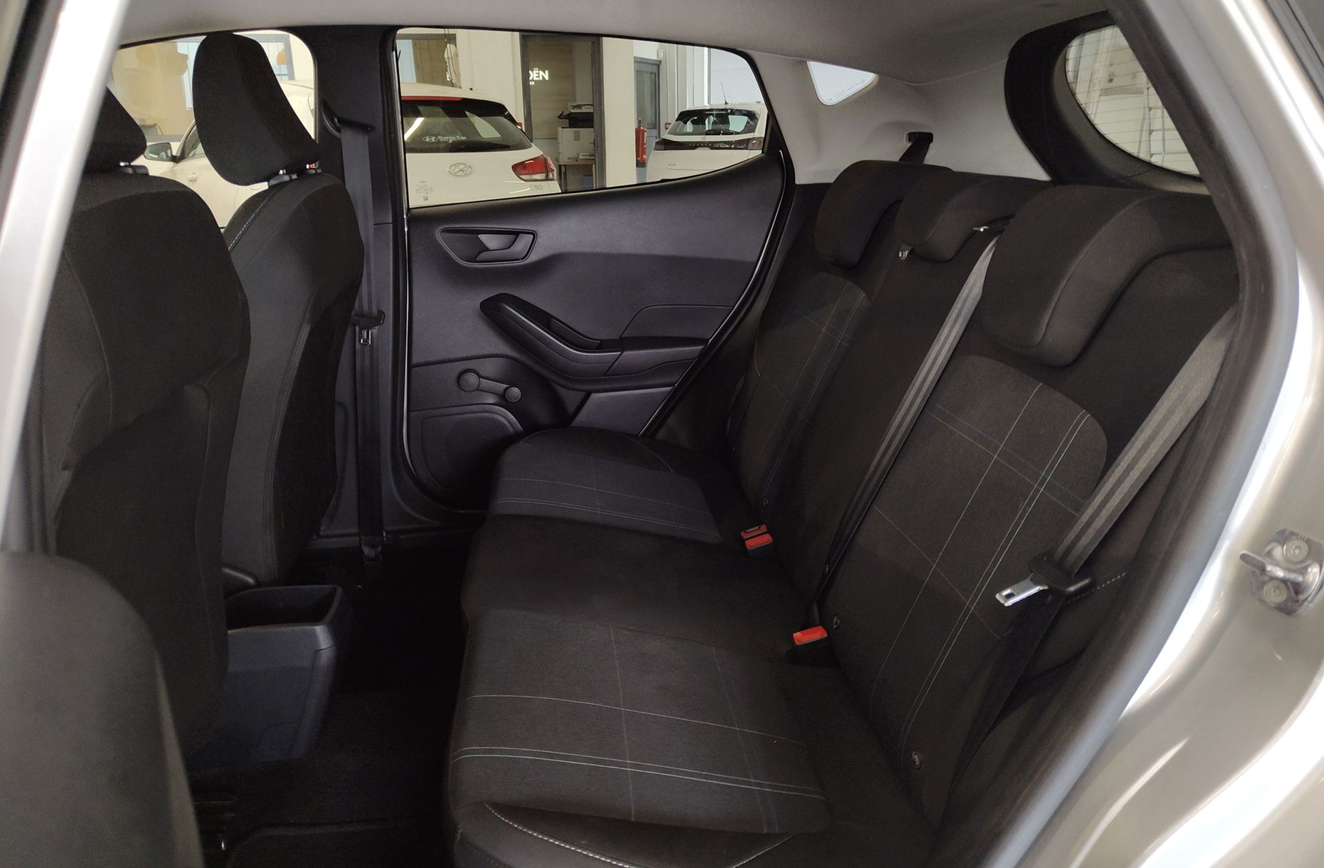 Ford Fiesta 1.0 EcoBoost Trend - foto 10