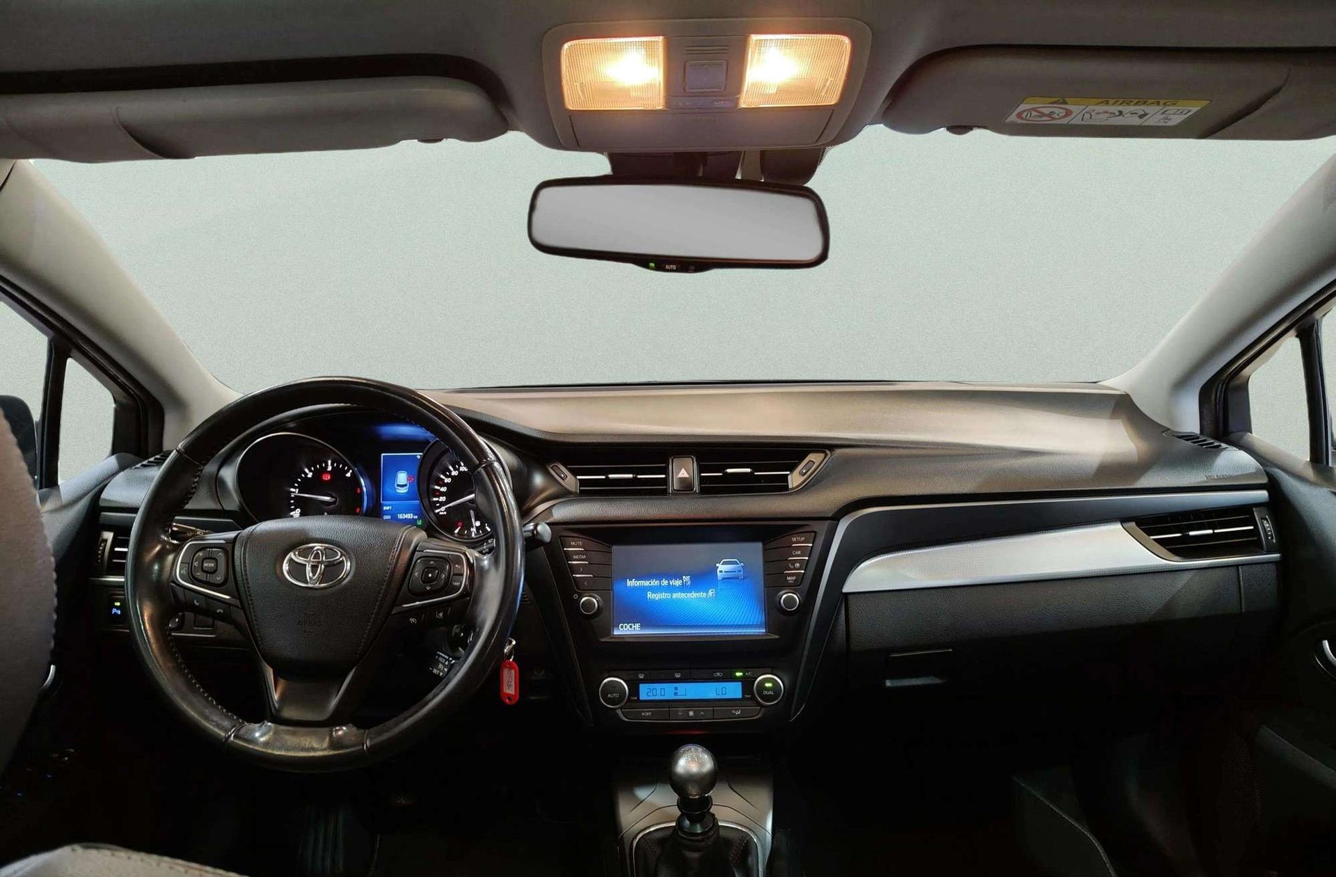 Toyota Avensis 150D Touring Sports Executive TS - foto 7
