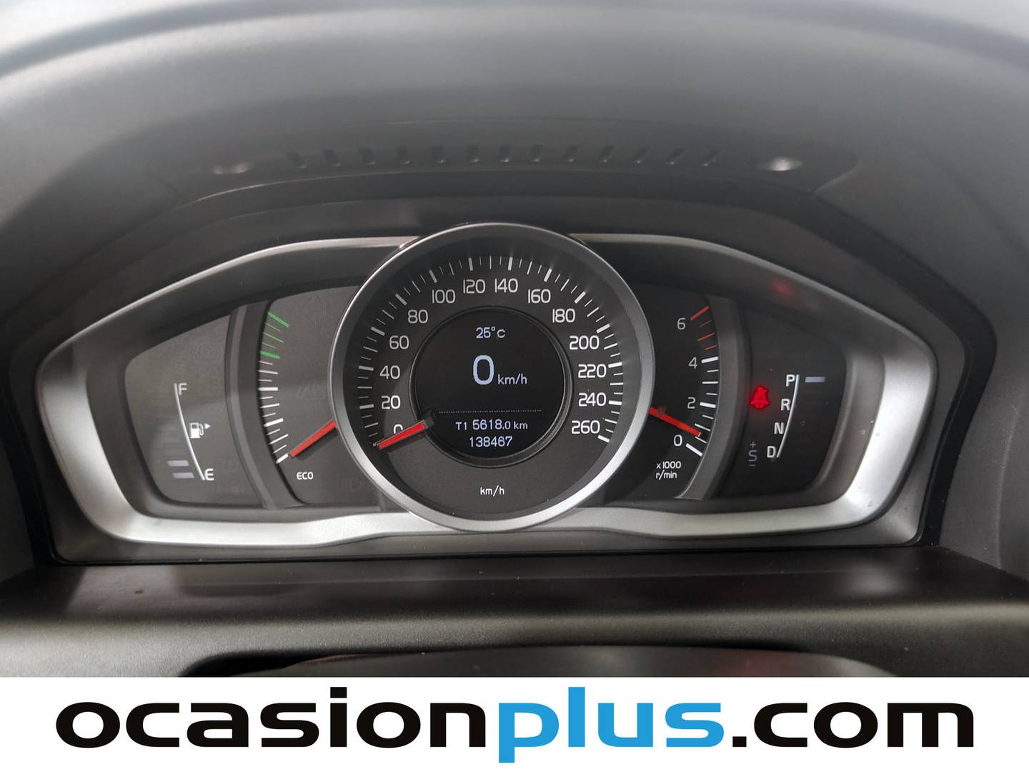 Foto Volvo XC60 Volvo XC60 D3 Kinetic Auto (136 CV)