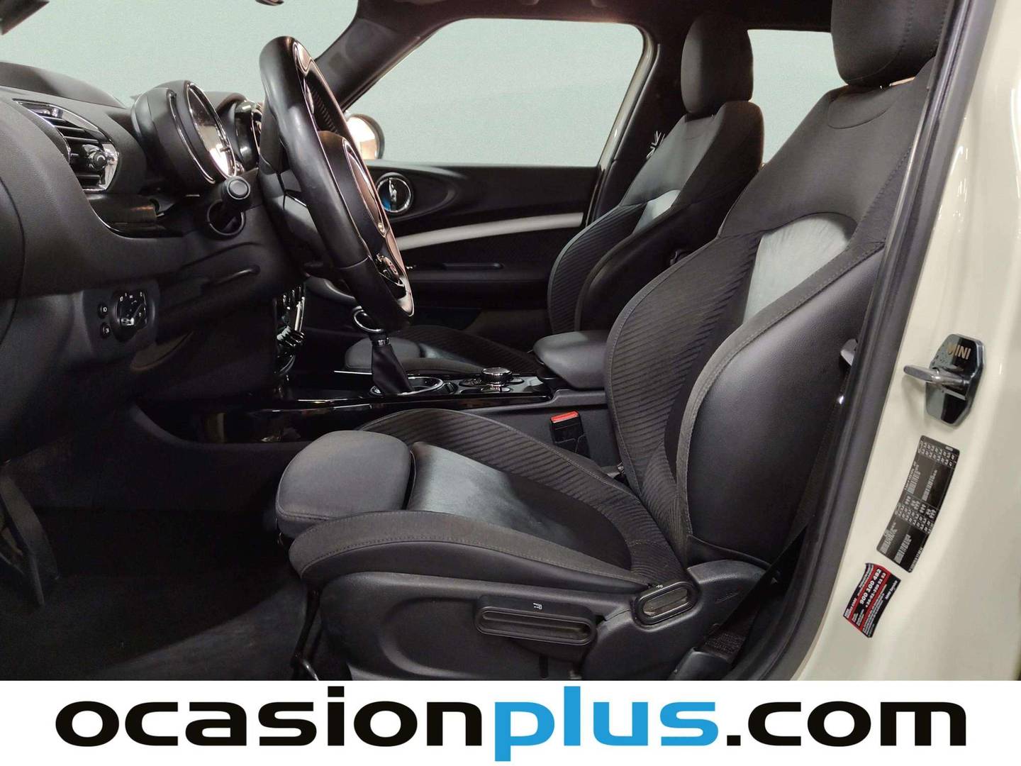 Foto asientos delanteros Mini CLUBMAN Mini MINI Clubman Cooper D (150 CV)