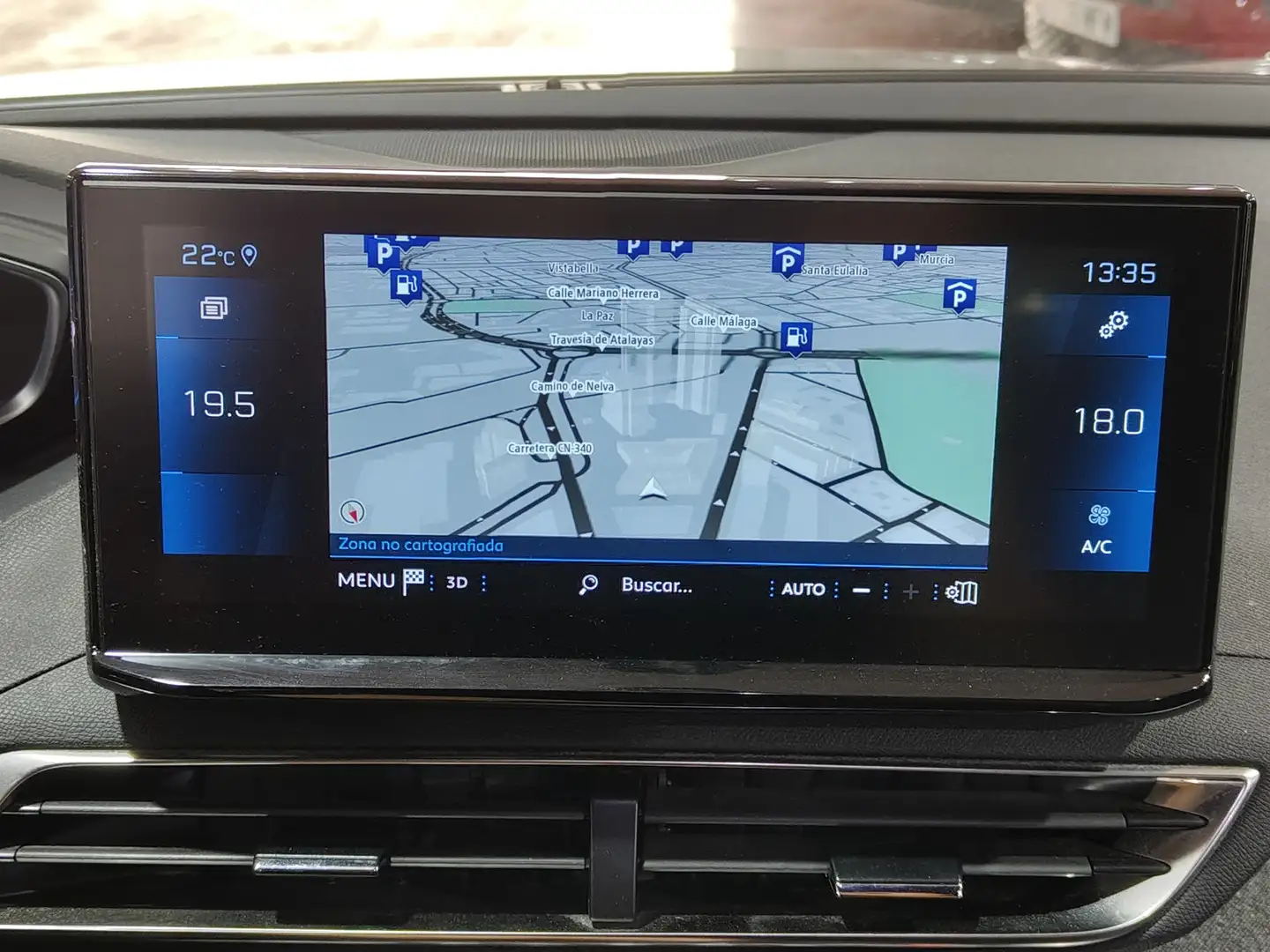 Foto Peugeot 5008 Peugeot 5008 PureTech 130 S&S Allure Pack EAT8 (130 CV) 7 Plazas