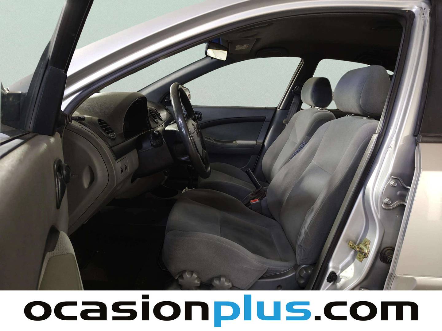 Foto asientos delanteros Daewoo Lacetti Daewoo Lacetti 1.4 SE (94 CV)